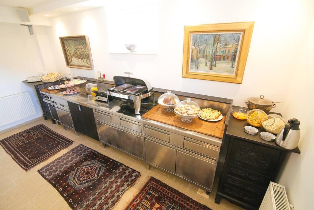 Budget Dbl Studio Free Breakfast Любляна Экстерьер фото